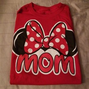 Disney Mom tee shirt